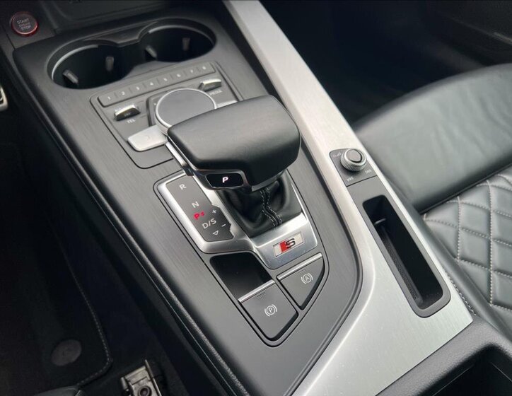 Audi S5 Kupé 3,0 l 255 kw