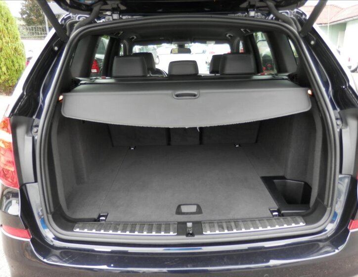 BMW X3 SUV 2,0 l 140 kw