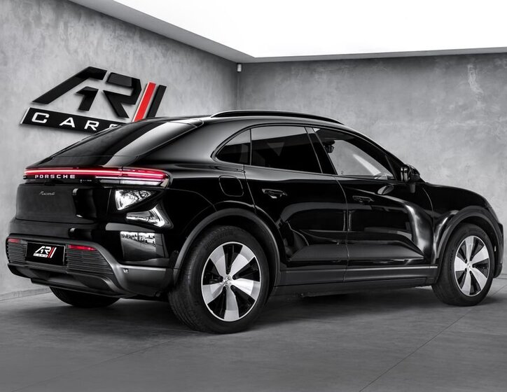 Porsche Macan SUV / Terénní 0,0 285 kw