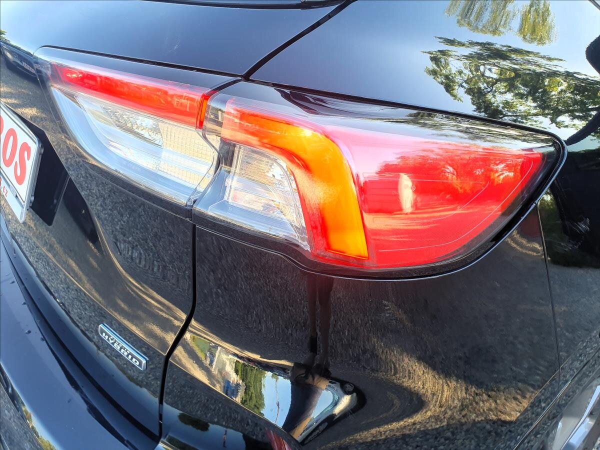 Ford Kuga SUV 2,5 l 112 kw