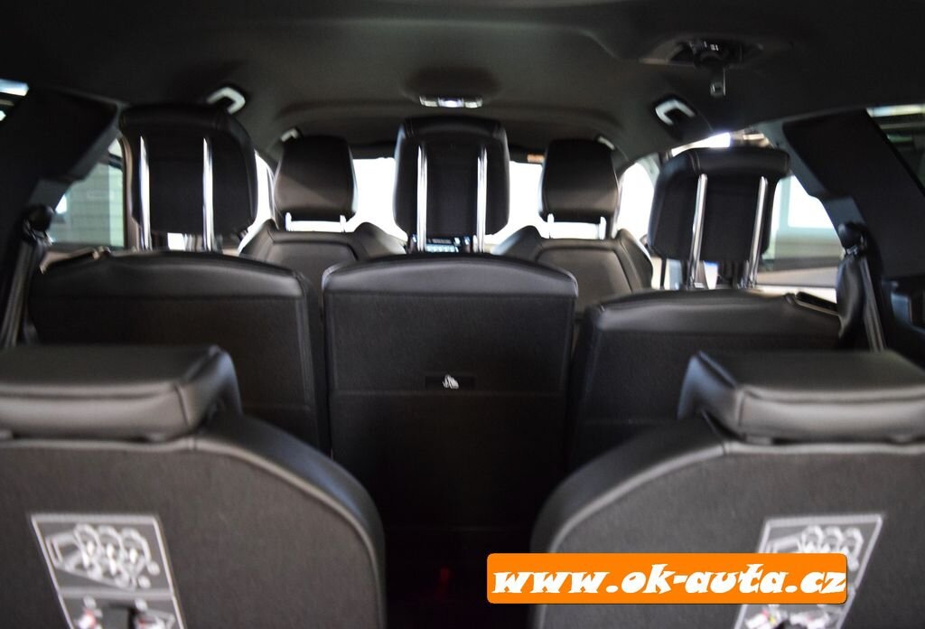 Peugeot 5008 MPV 1,5 l 96 kw