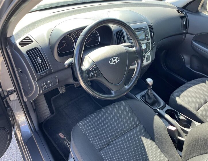 Hyundai i30 Kombi 1,4 l 77 kw