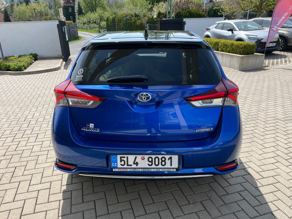 Toyota Auris Hatchback 1,8 l 73 kw