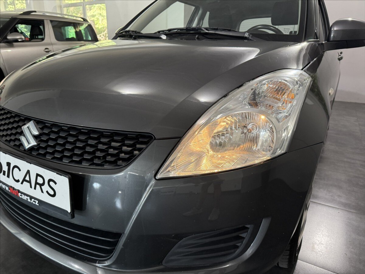 Suzuki Swift Hatchback 1,2 l 66 kw