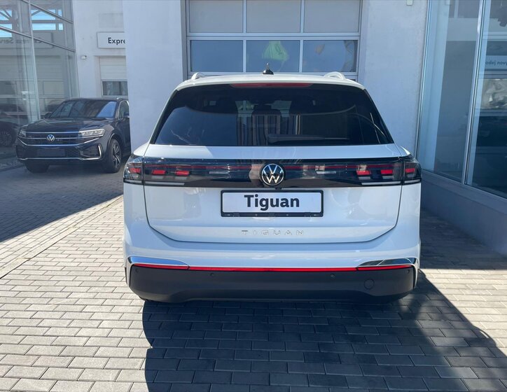 Volkswagen Tiguan SUV / Terénní 2,0 l 110 kw