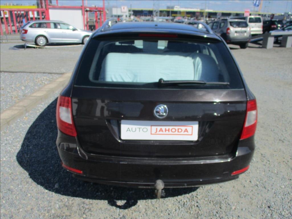 Škoda Superb Kombi 1,6 l 77 kw
