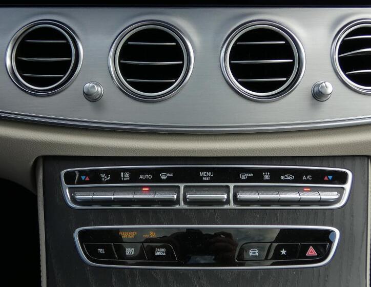 Mercedes-Benz Třídy E 16