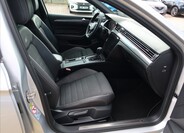 Volkswagen Passat 12