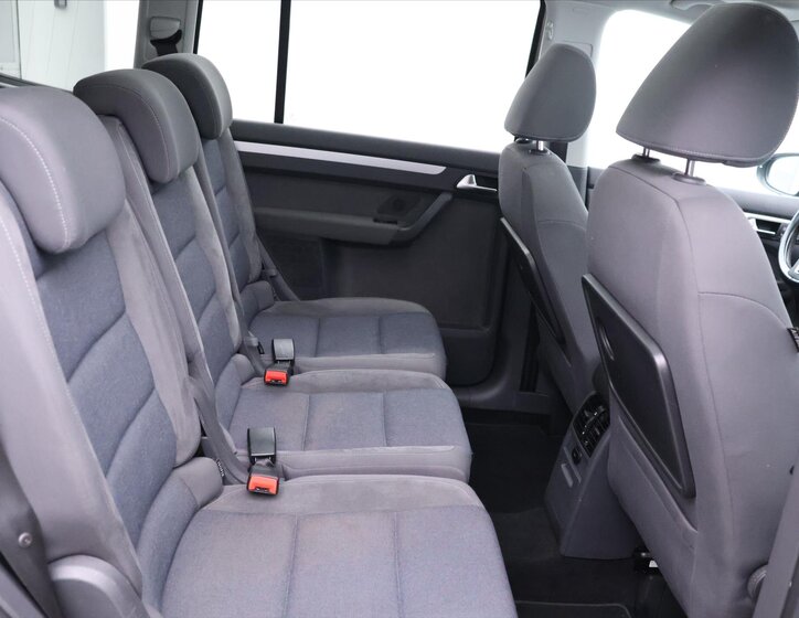 Volkswagen Touran MPV 1,4 l 103 kw