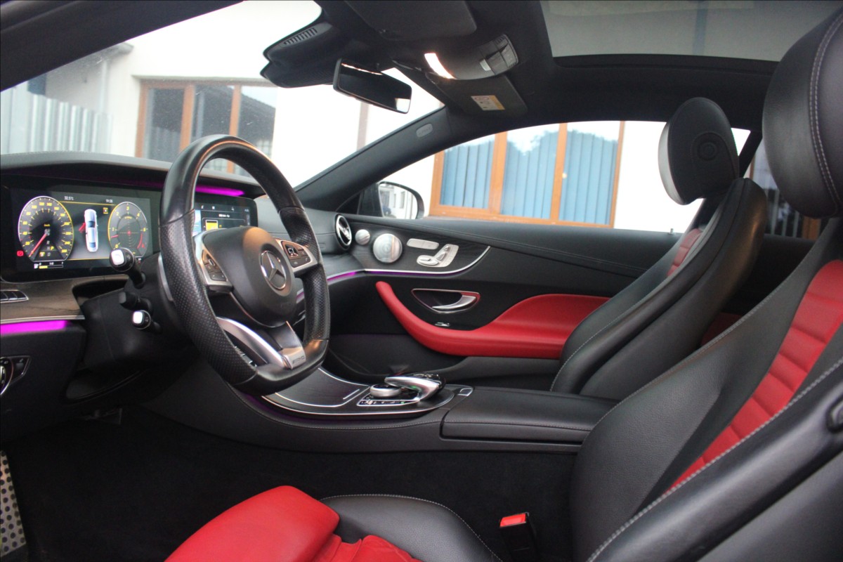 Mercedes-Benz Třídy E