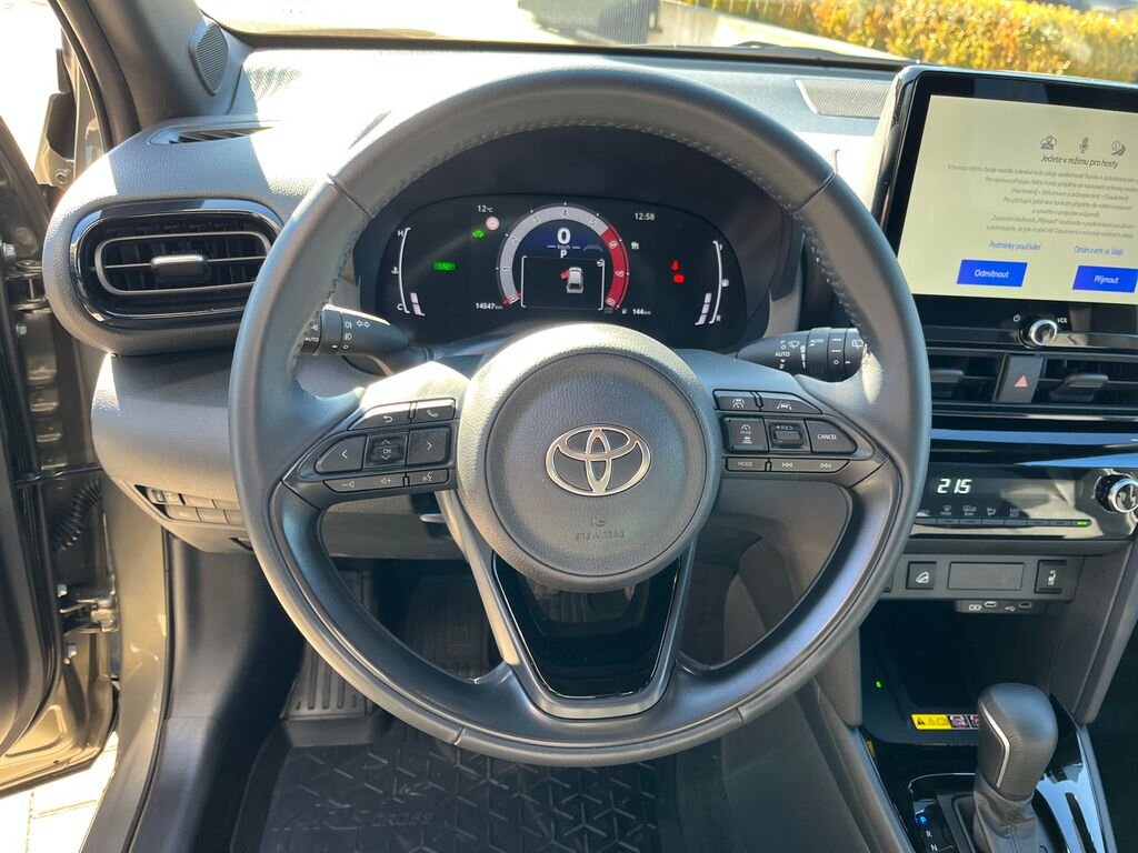 Toyota Yaris Cross SUV / Terénní 1,5 l 68 kw