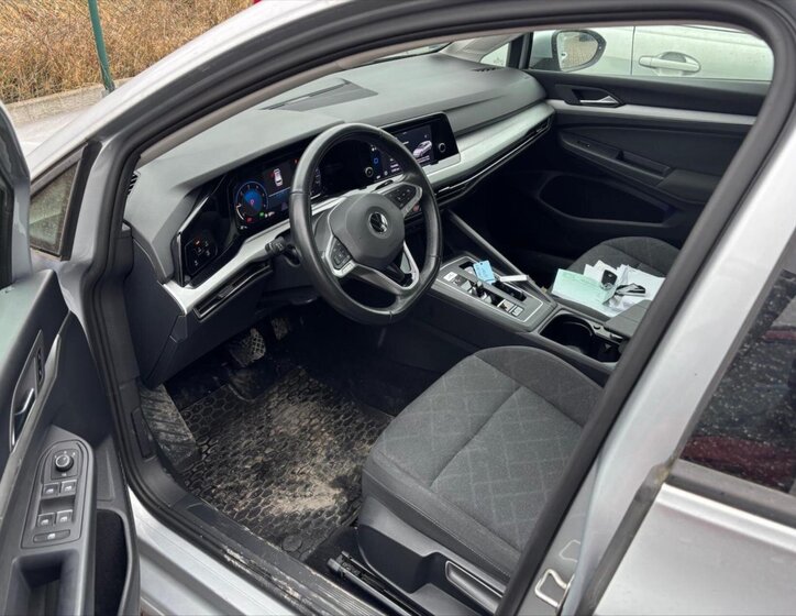 Volkswagen Golf Kombi 2,0 l 110 kw