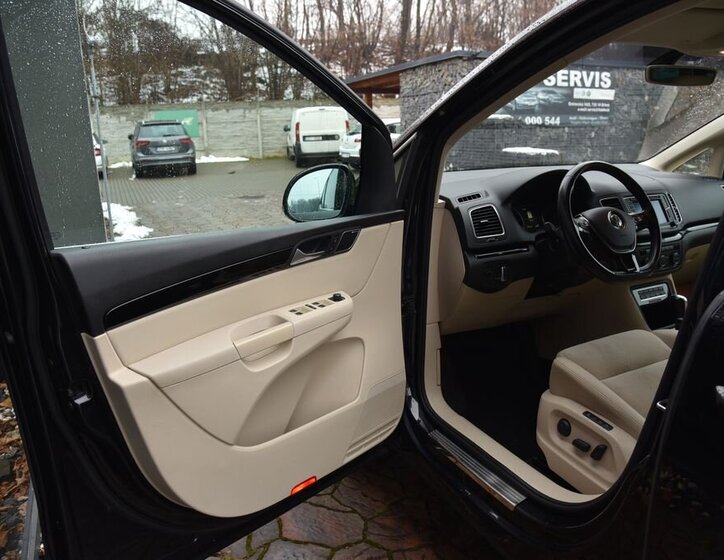 Volkswagen Sharan 12