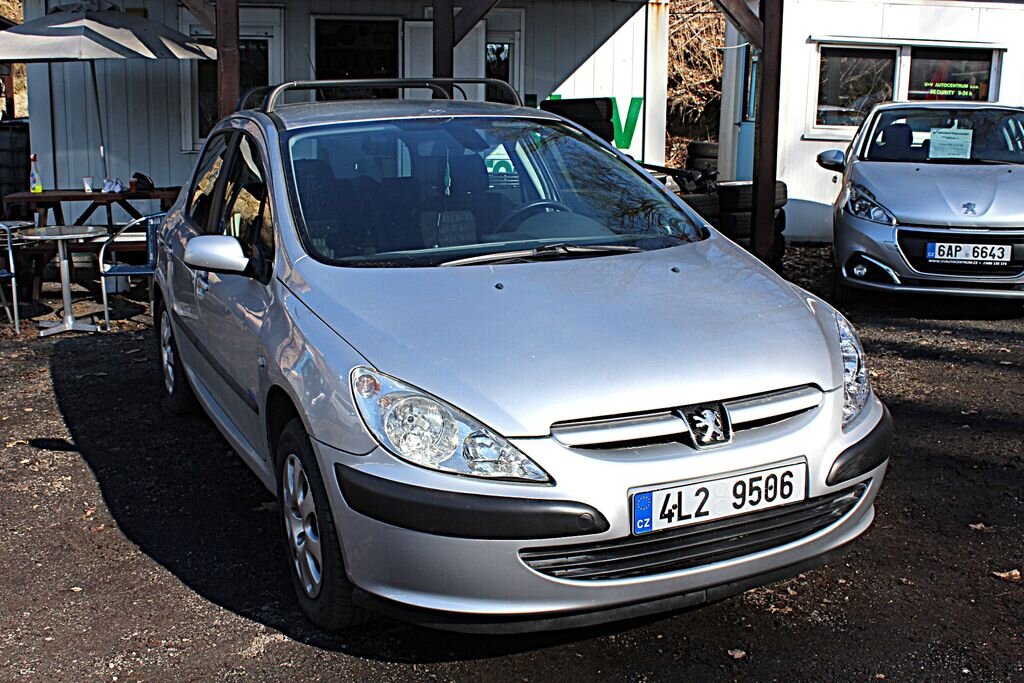 Peugeot 307 Hatchback 2,0 l 66 kw