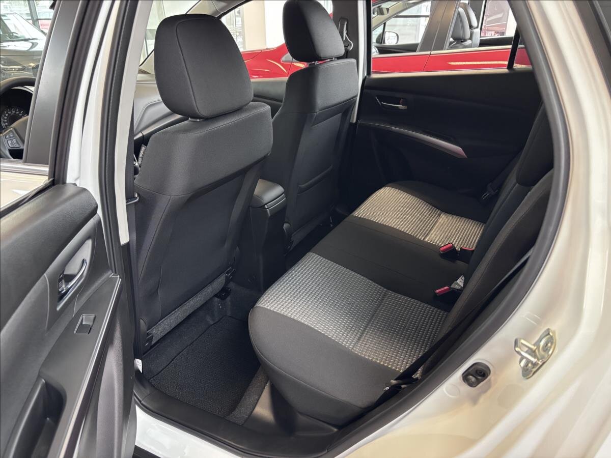 Suzuki S-Cross SUV / Terénní 1,4 l 81 kw