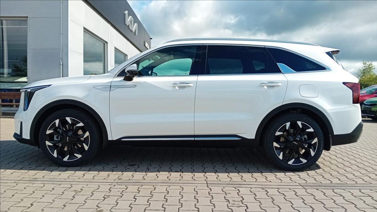 KIA Sorento SUV / Terénní 2,2 l 142 kw