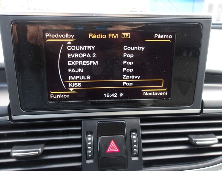 Audi A6 Sedan / Limuzína 3,0 l 150 kw