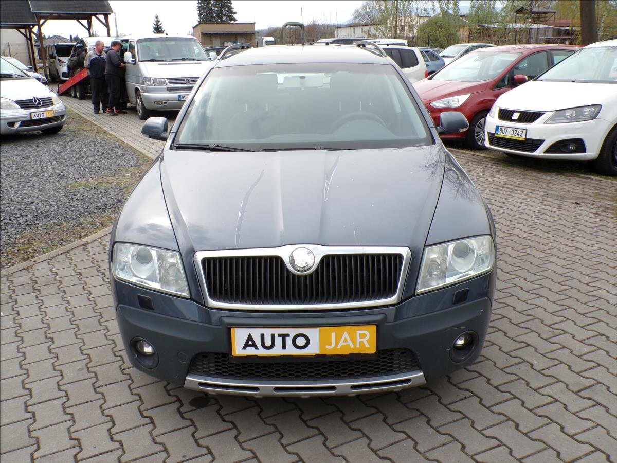 Škoda Octavia Kombi 2,0 l 103 kw