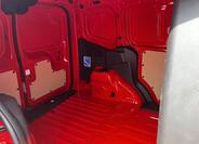 Ford Transit Courier 5