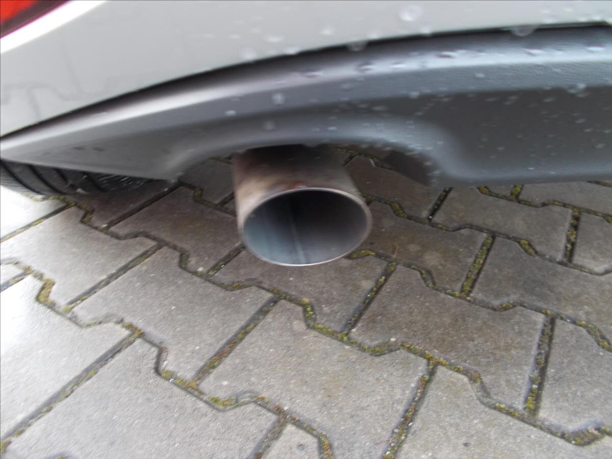 Volkswagen Golf Hatchback 1,6 l 77 kw