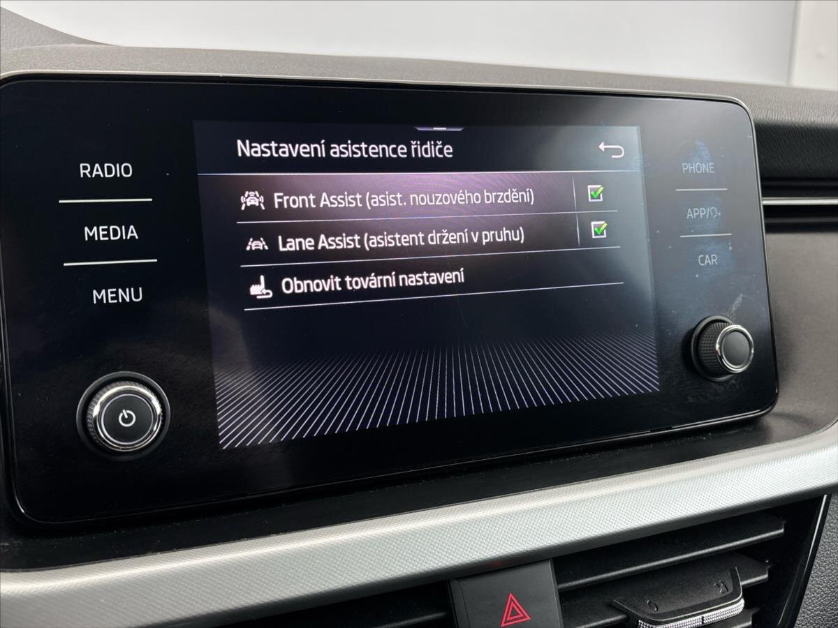 Škoda Scala Hatchback 999,0 85 kw