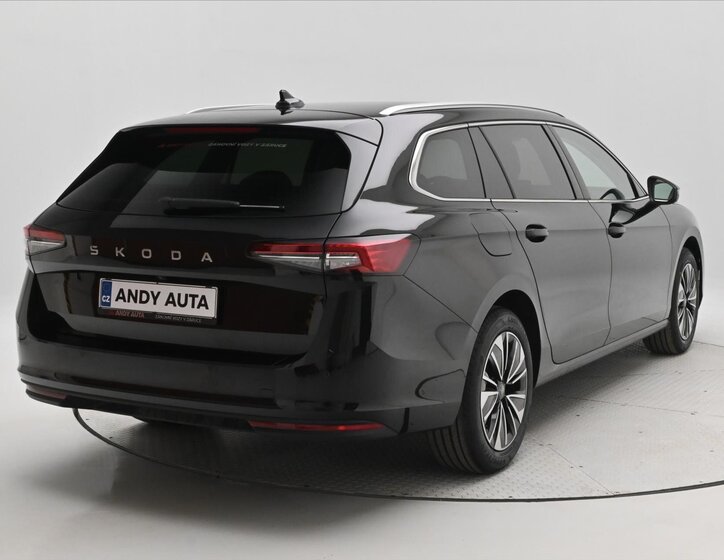 Škoda Superb Kombi 1,5 l 110 kw