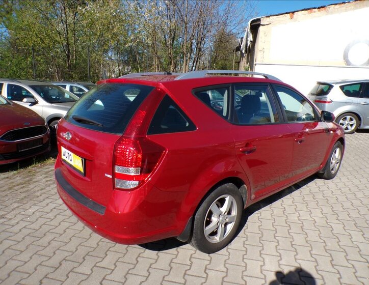 KIA Ceed Kombi 1,4 l 77 kw