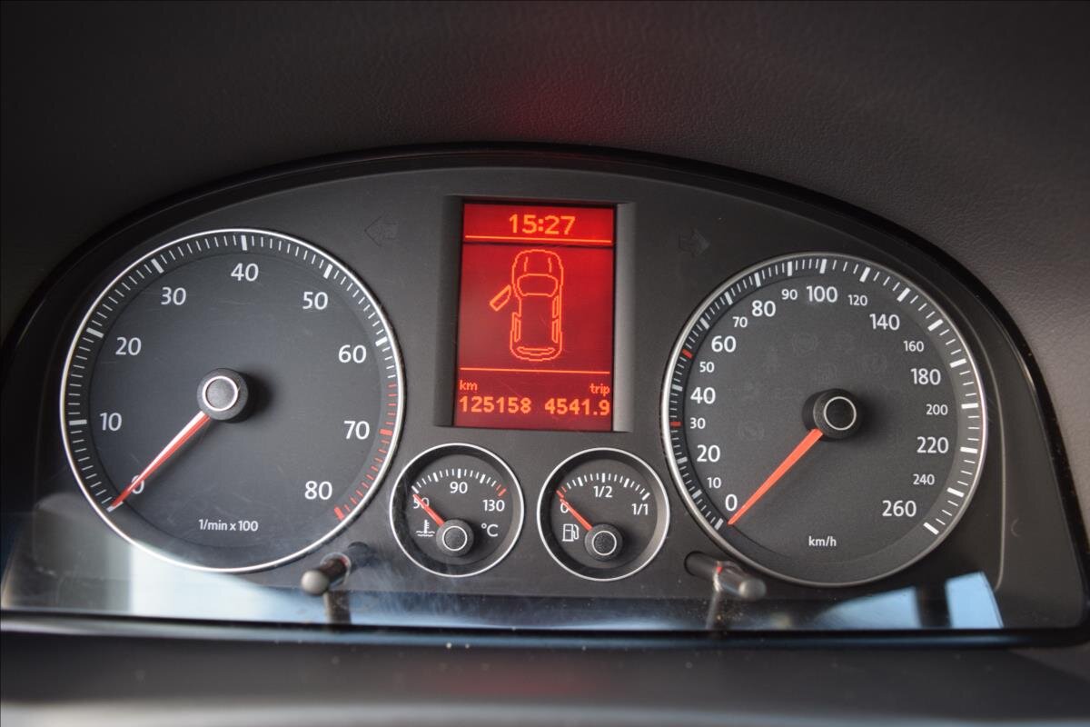 Volkswagen Touran MPV 1,4 l 103 kw