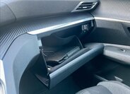 Peugeot 3008 SUV 1,2 l 96 kw