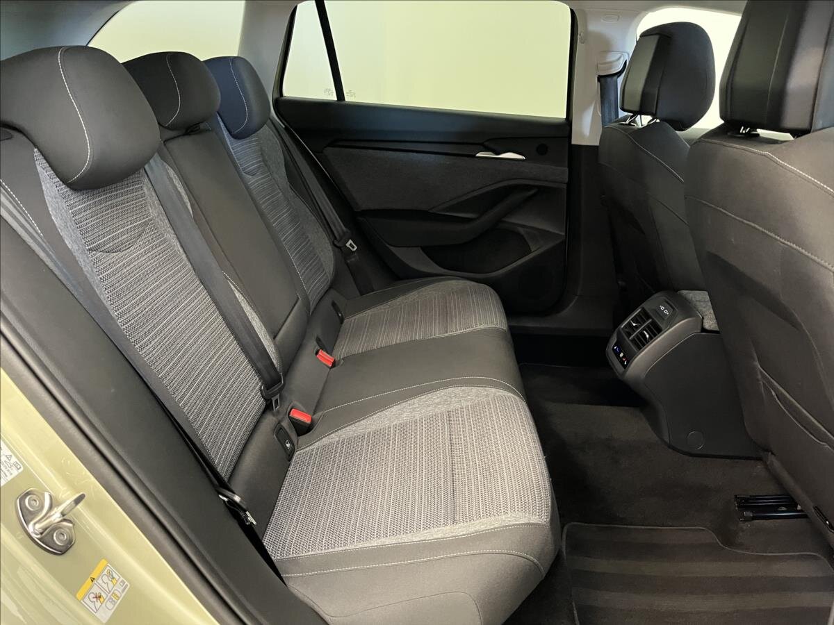 Škoda Superb Kombi 2,0 l 110 kw