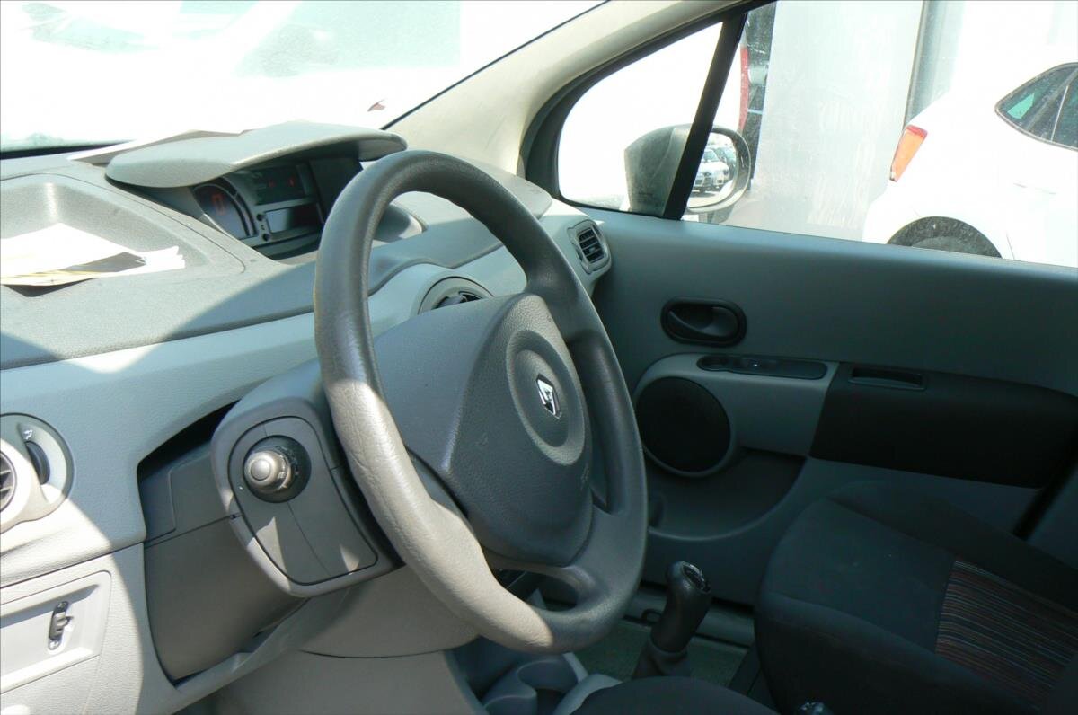 Renault Modus Kombi 1,1 l 55 kw