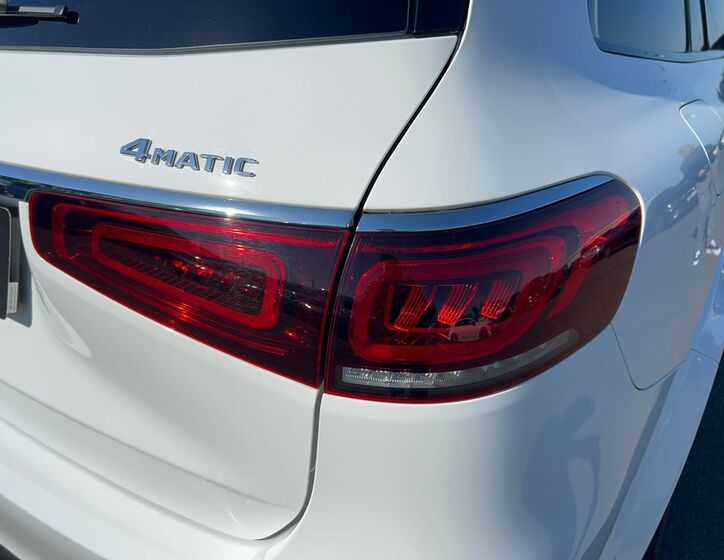 Mercedes-Benz GLS 13