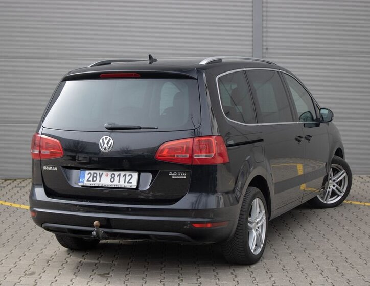 Volkswagen Sharan MPV 2,0 l 103 kw