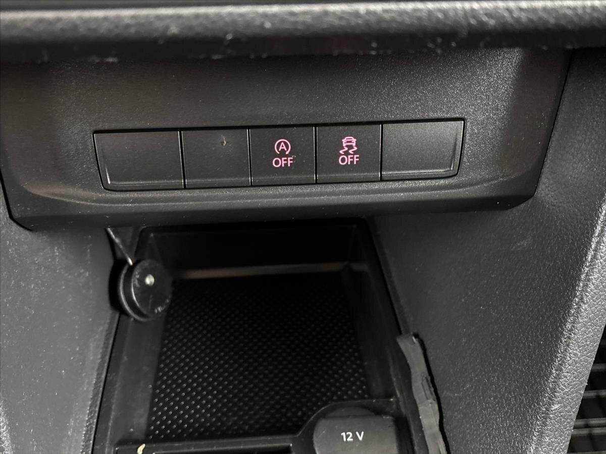 Volkswagen Caddy Skříň 2,0 l 90 kw