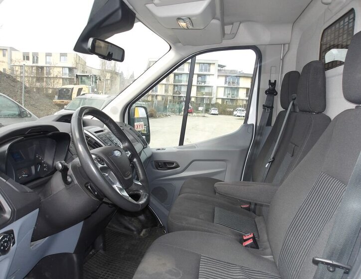 Ford Transit Skříň 2,2 l 114 kw