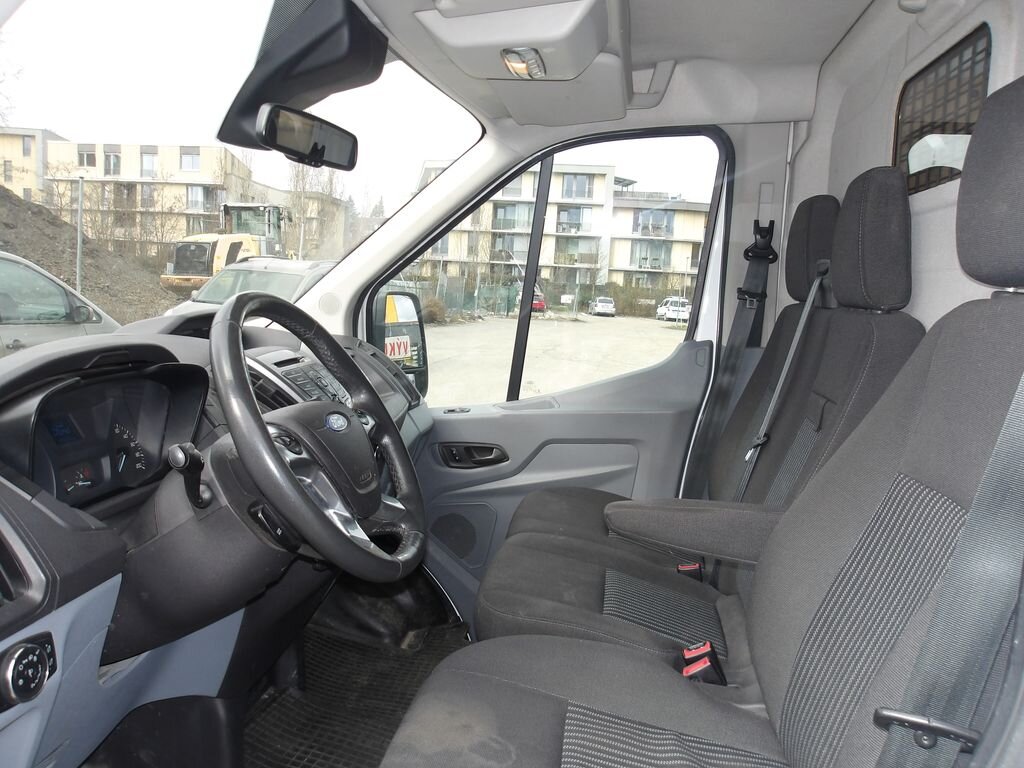 Ford Transit Skříň 2,2 l 114 kw