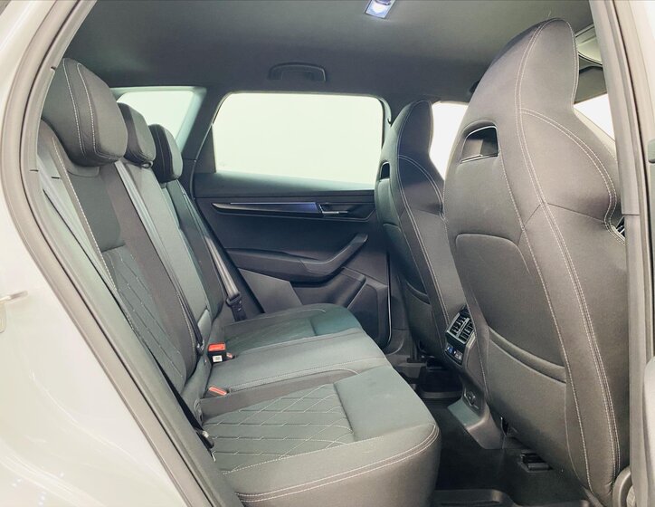 Škoda Karoq SUV / Terénní 1,5 l 110 kw