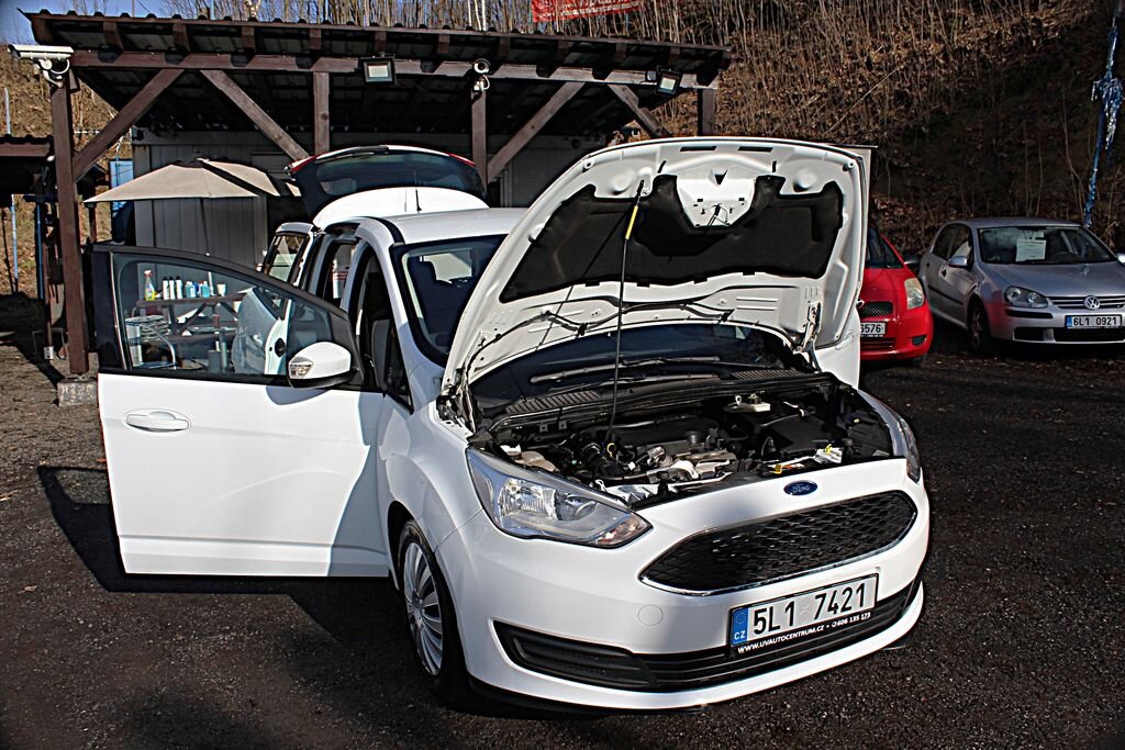 Ford Grand C-MAX MPV 999,0 74 kw