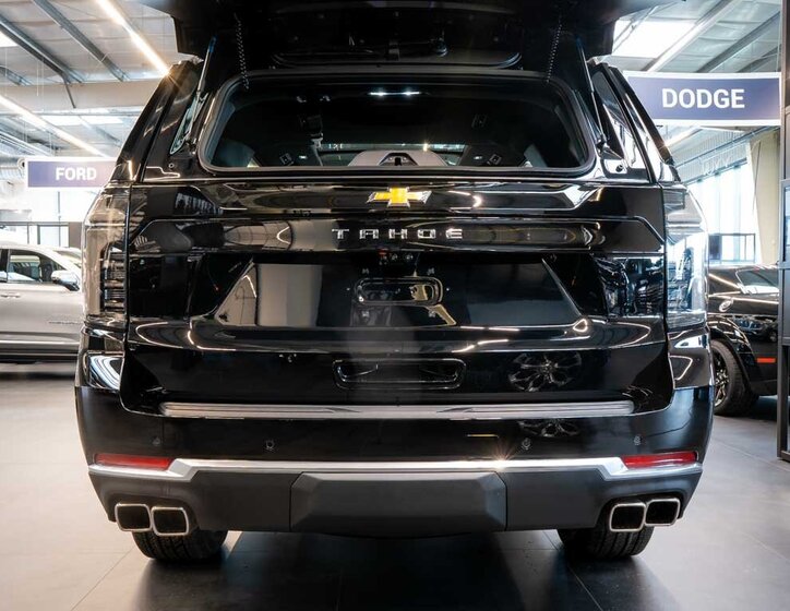 Chevrolet Tahoe SUV 6,2 l 313 kw