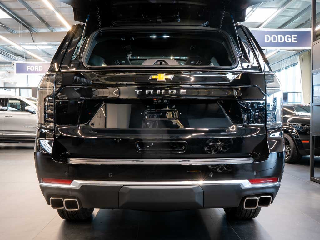 Chevrolet Tahoe SUV 6,2 l 313 kw