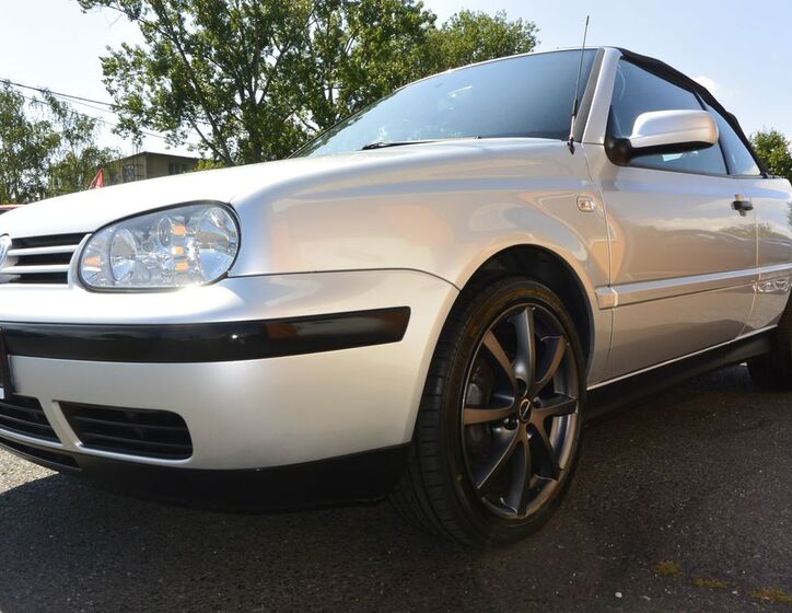 Volkswagen Golf 34