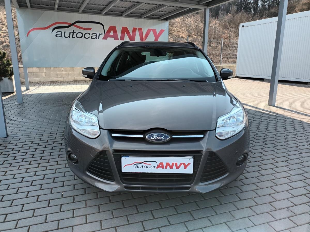 Ford Focus Kombi 998,0 92 kw