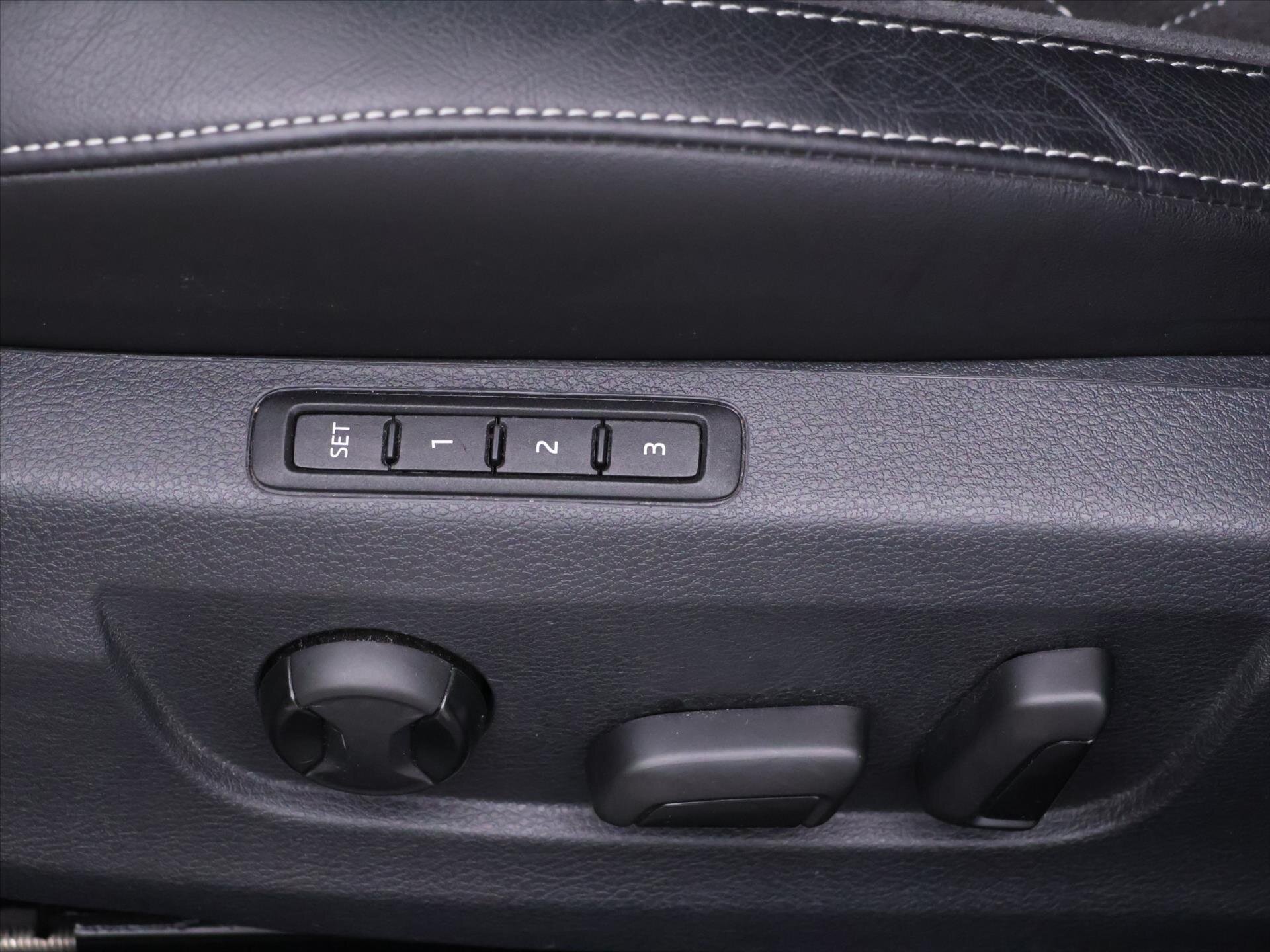 Škoda Superb Kombi 2,0 l 147 kw