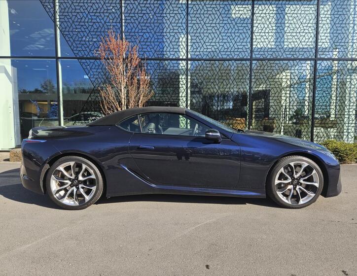 Lexus LC 500 27