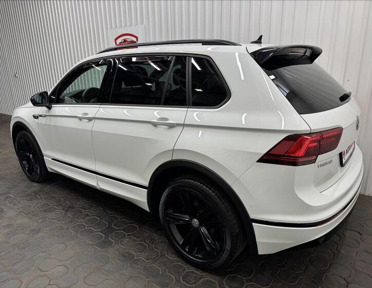 Volkswagen Tiguan 6