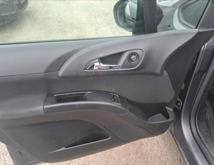 Opel Meriva Hatchback 1,2 l 55 kw