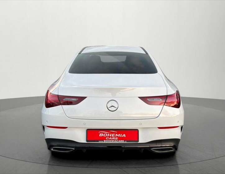 Mercedes-Benz CLA 6