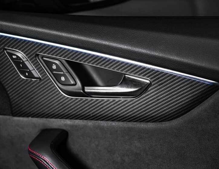 Audi Q8 SUV / Terénní 3,0 l 210 kw