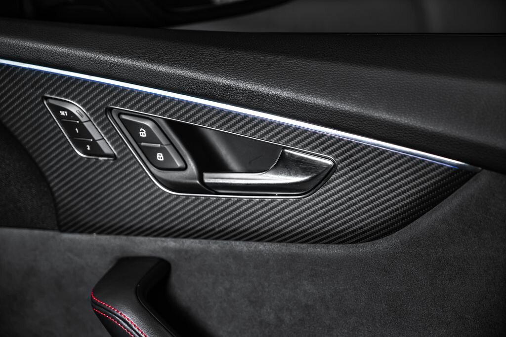 Audi Q8 SUV / Terénní 3,0 l 210 kw