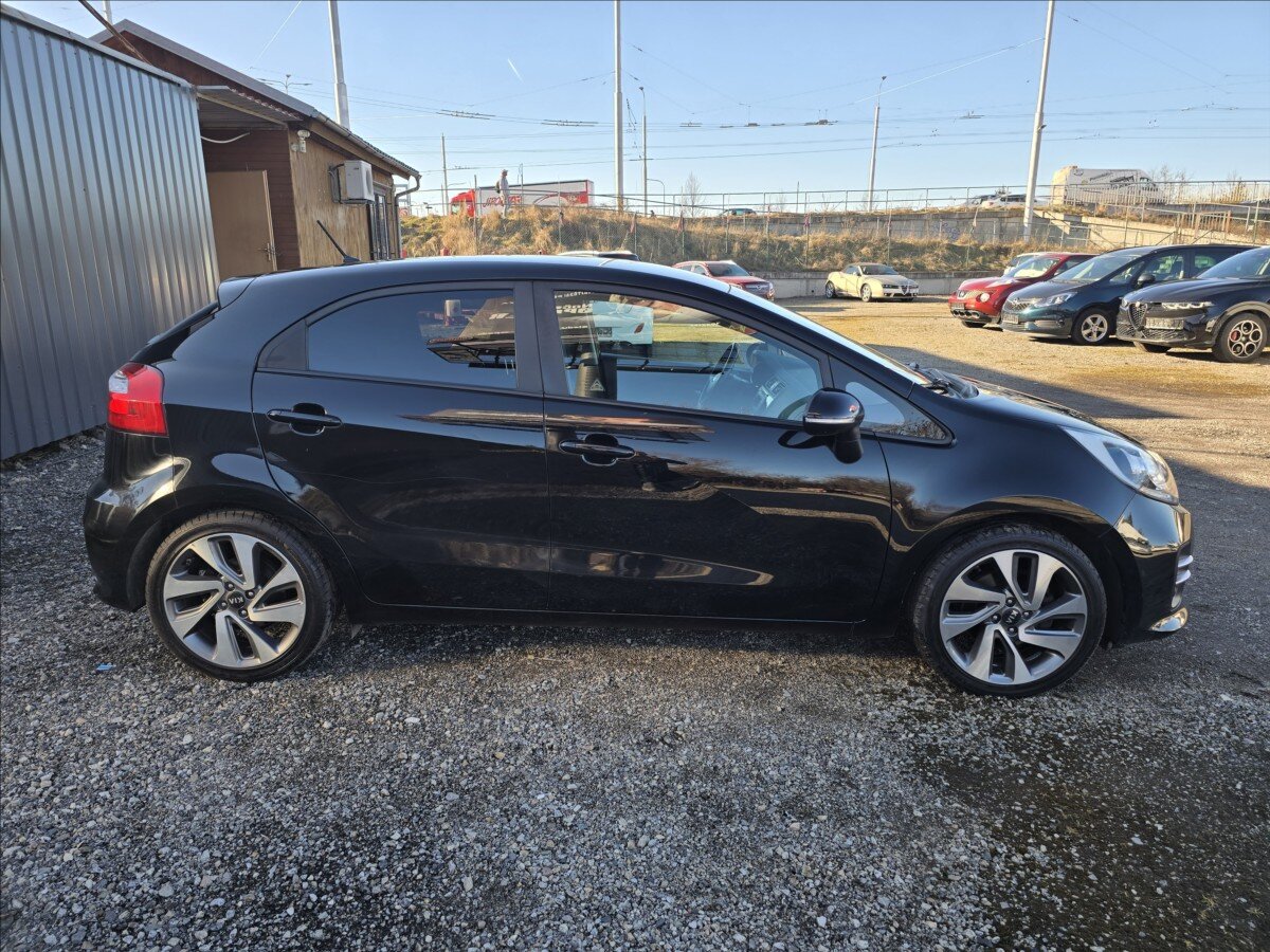KIA Rio Hatchback 1,2 l 61 kw
